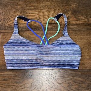 Lululemon sports bra